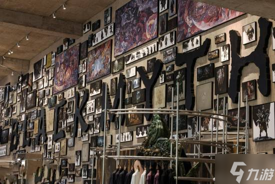 超帅模特与黑神话杨奇合影 回应钟馗何时发售_黑神话BLACKMYTH衍生品